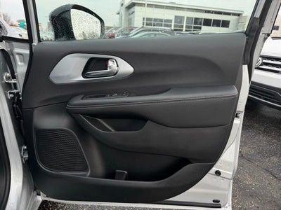 2026 Chrysler Pacifica PACIFICA LIMITED AWD