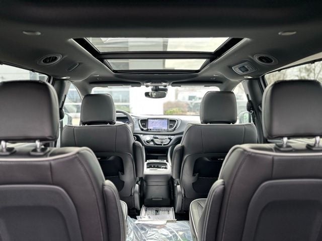 2026 Chrysler Pacifica PACIFICA LIMITED AWD