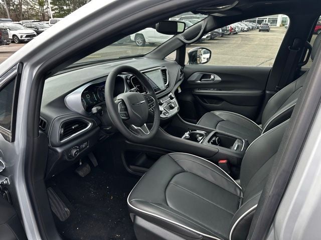 2026 Chrysler Pacifica PACIFICA LIMITED AWD