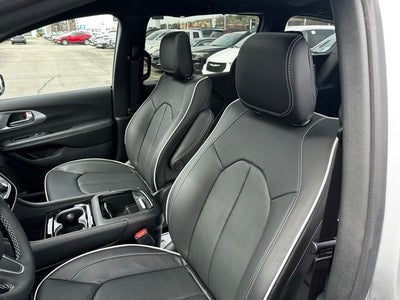 2026 Chrysler Pacifica PACIFICA LIMITED AWD