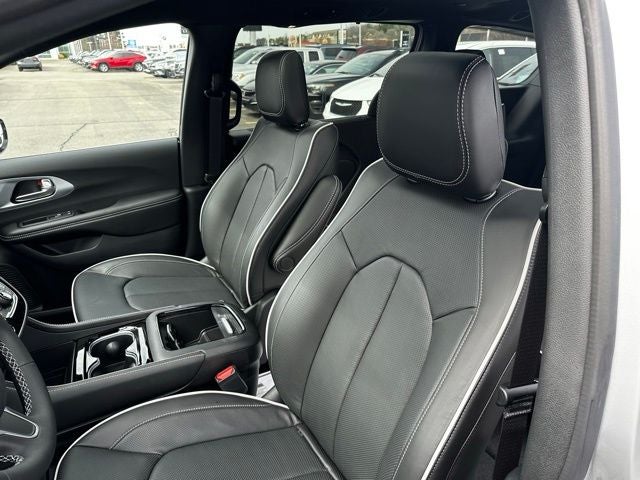 2026 Chrysler Pacifica PACIFICA LIMITED AWD