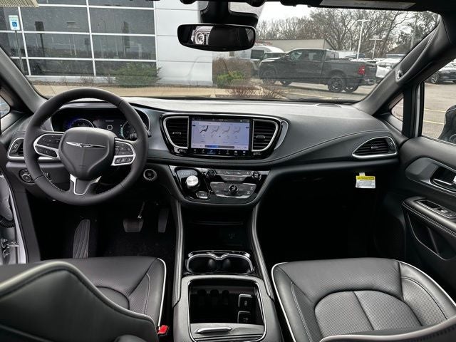2026 Chrysler Pacifica PACIFICA LIMITED AWD