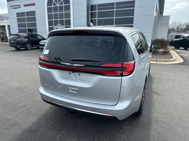 2026 Chrysler Pacifica PACIFICA LIMITED AWD