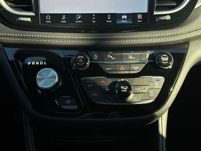 2026 Chrysler Pacifica PACIFICA LIMITED AWD