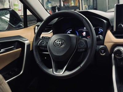 2024 Toyota RAV4 Hybrid XLE