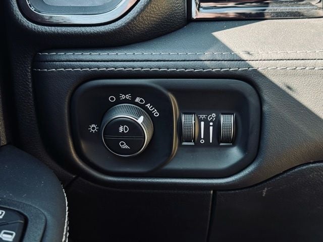 2026 RAM 2500 RAM 2500 LIMITED CREW CAB 4X4 6'4' BOX