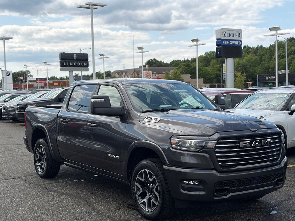 2026 RAM 1500 RAM 1500 LARAMIE CREW CAB 4X4 5'7' BOX