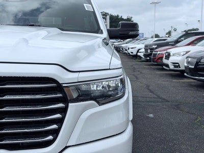 2026 RAM 1500 RAM 1500 LARAMIE CREW CAB 4X4 5'7' BOX