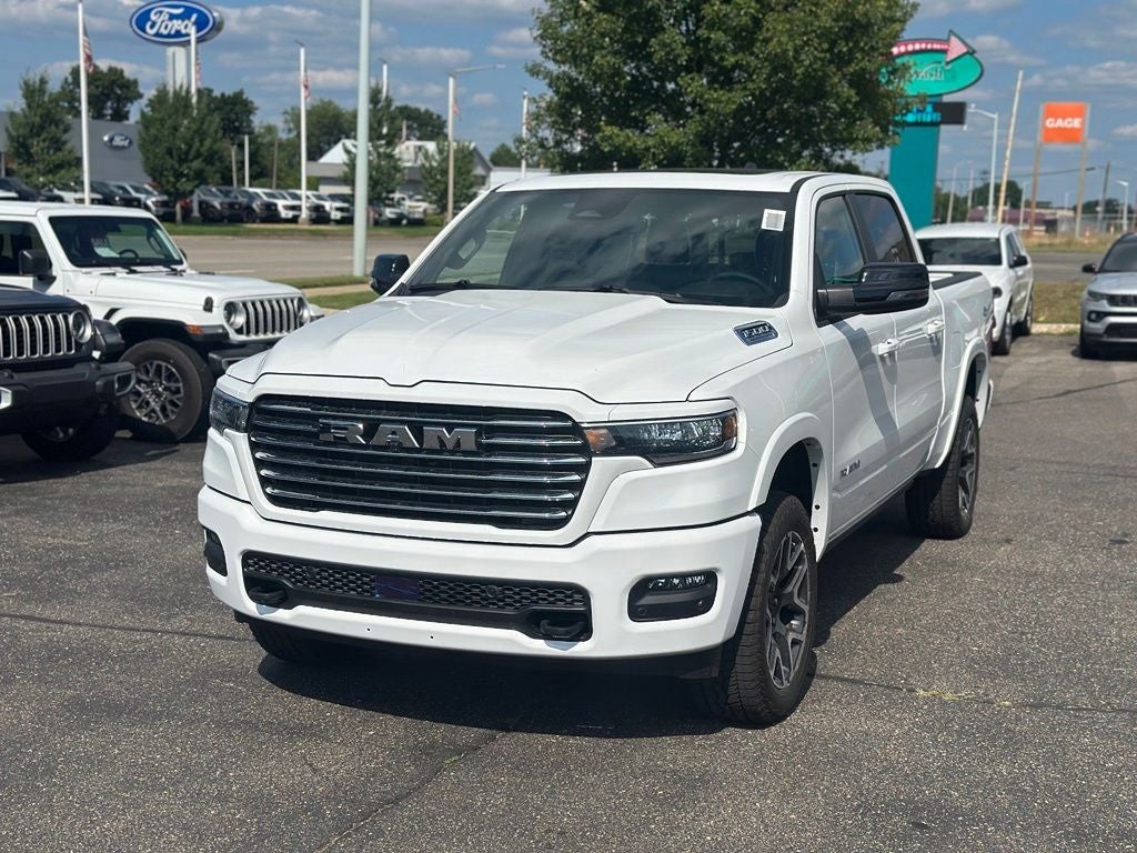 2026 RAM 1500 RAM 1500 LARAMIE CREW CAB 4X4 5'7' BOX
