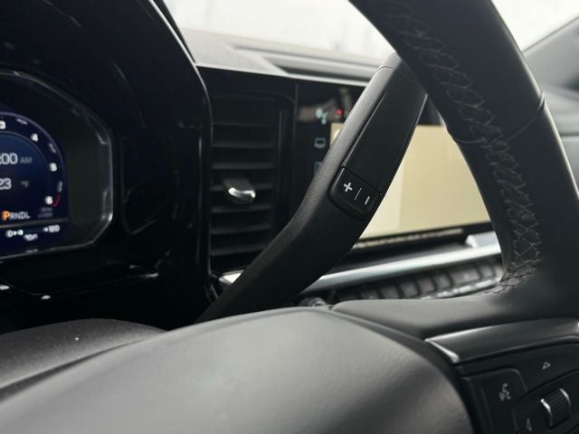 2023 Chevrolet Silverado 1500 4WD Crew Cab Short Bed LT with 2FL