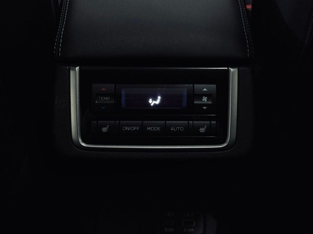 2025 Subaru Ascent Limited 8-Passenger