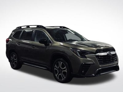 2025 Subaru Ascent Limited 8-Passenger