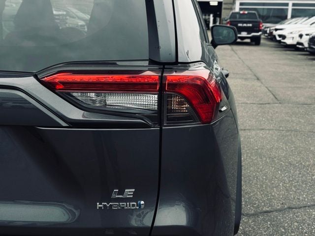 2021 Toyota RAV4 Hybrid LE