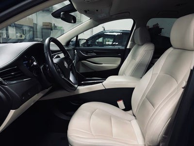 2023 Buick Enclave Essence AWD
