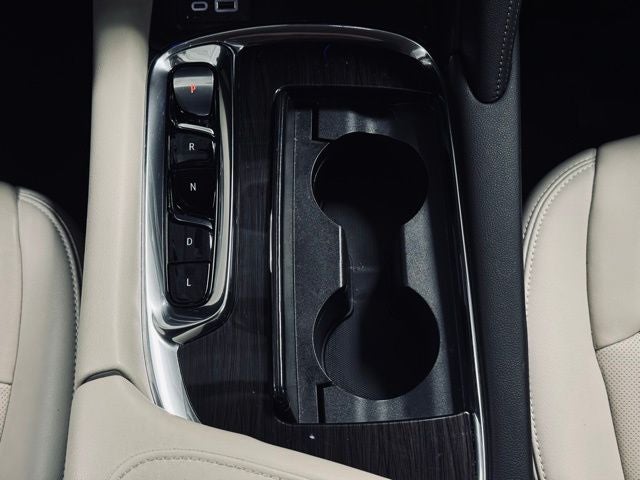 2023 Buick Enclave Essence AWD