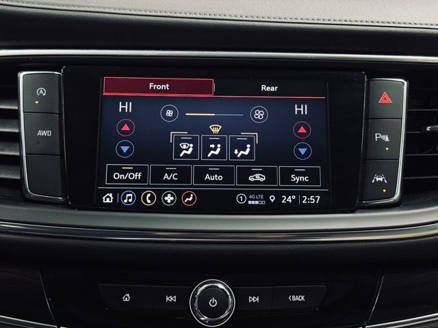 2023 Buick Enclave Essence AWD