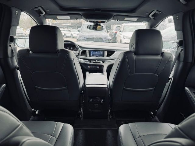 2023 Buick Enclave Essence AWD