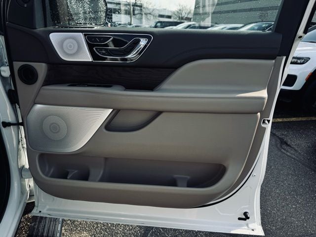 2024 Lincoln Navigator L Reserve