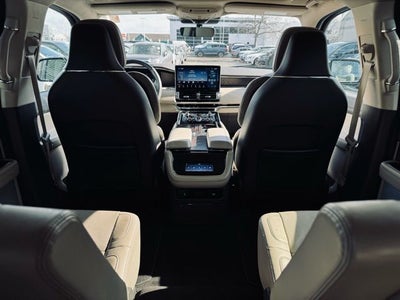 2024 Lincoln Navigator L Reserve