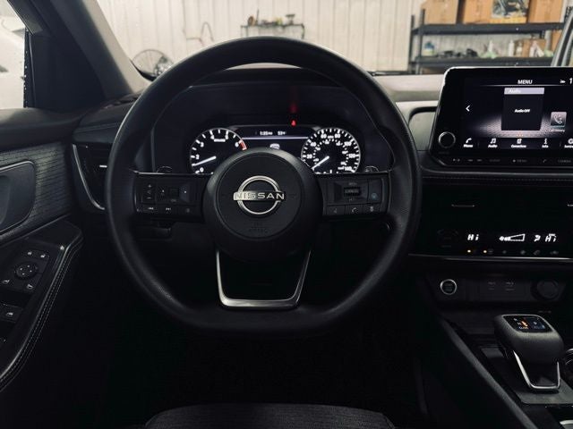 2022 Nissan Rogue SV Intelligent AWD