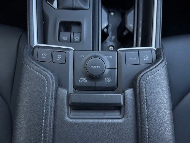 2025 Toyota Grand Highlander Base