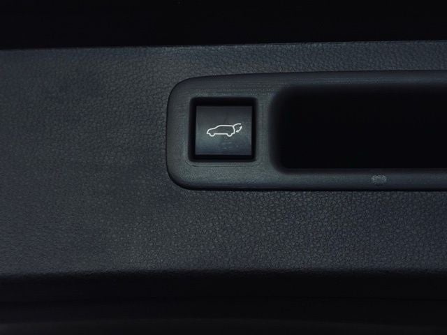 2025 Toyota Highlander Base