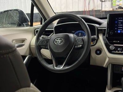 2024 Toyota Corolla Cross XLE