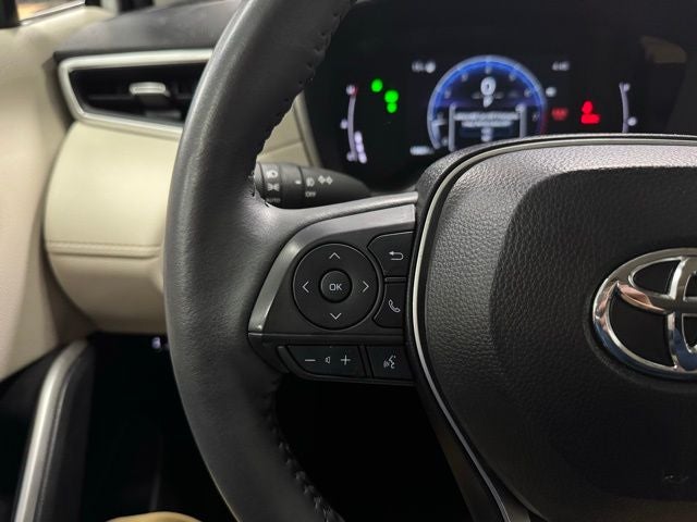 2024 Toyota Corolla Cross XLE