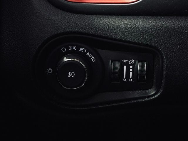 2016 Jeep Renegade Trailhawk