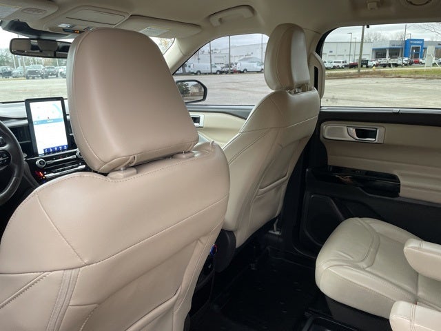 2021 Ford Explorer Platinum