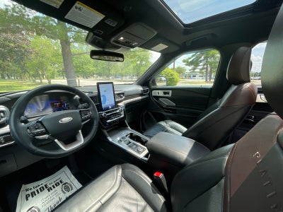 2023 Ford Explorer Platinum