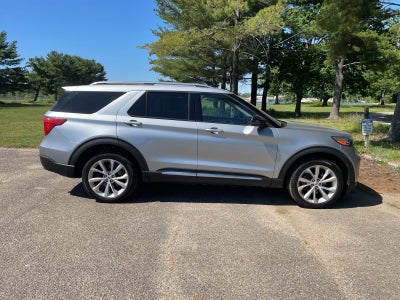 2023 Ford Explorer Platinum