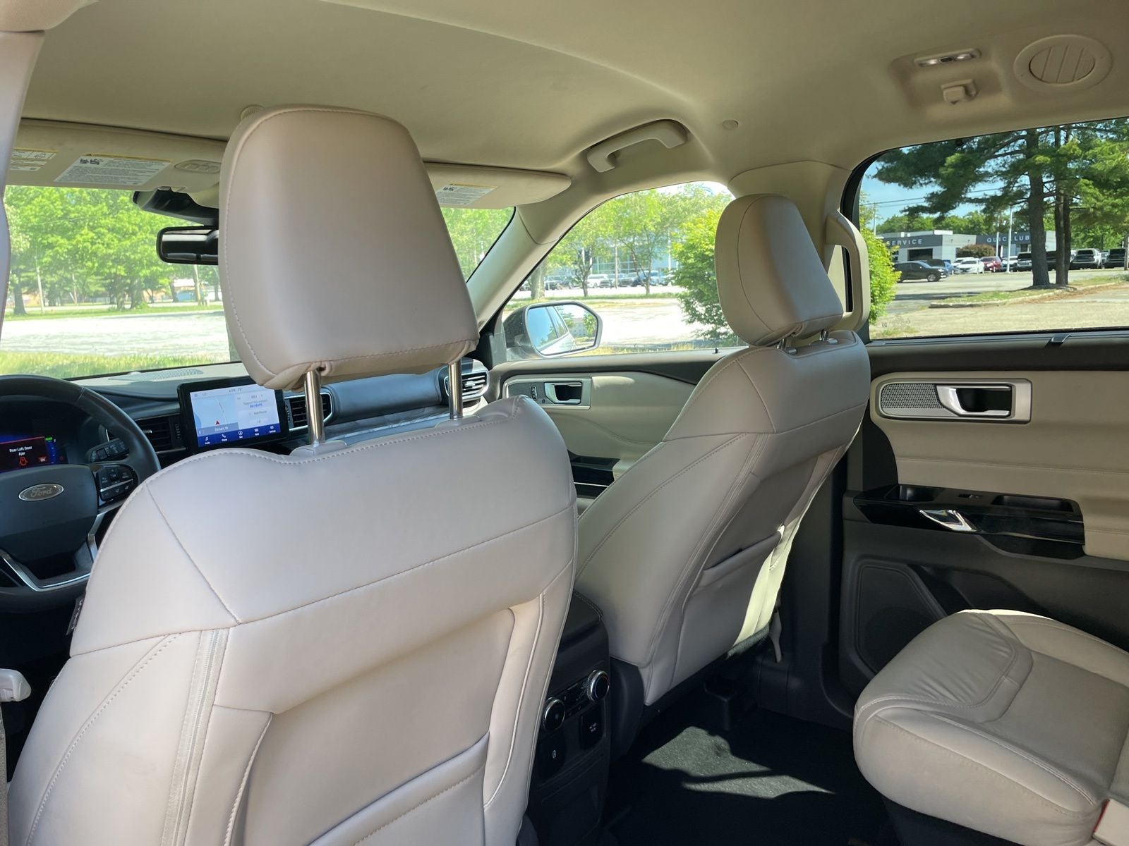 2023 Ford Explorer Platinum