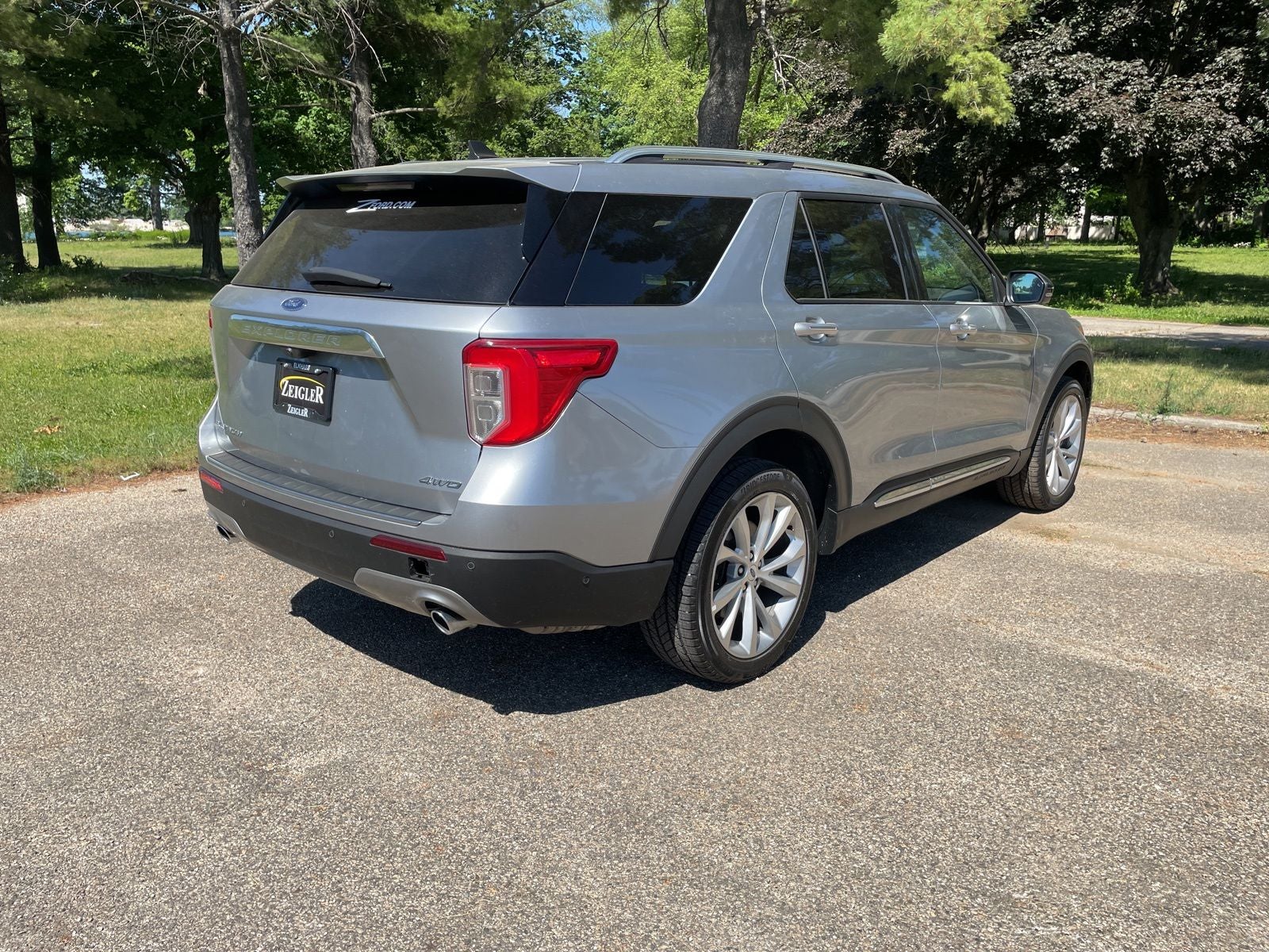 2023 Ford Explorer Platinum