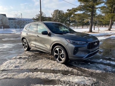 2025 Ford Escape Hybrid ST-Line Elite
