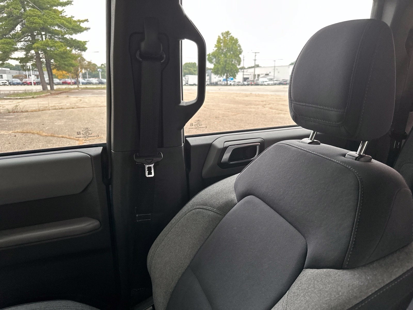 2023 Ford Bronco Base