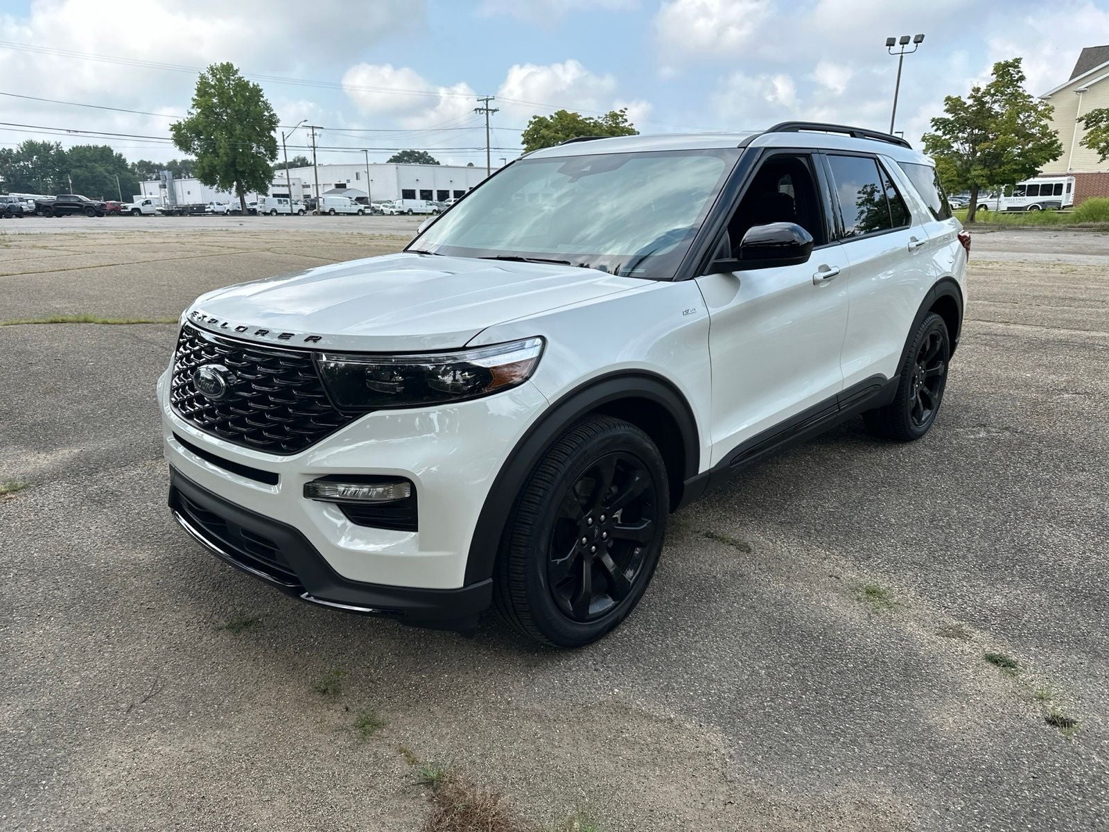 2023 Ford Explorer ST-Line