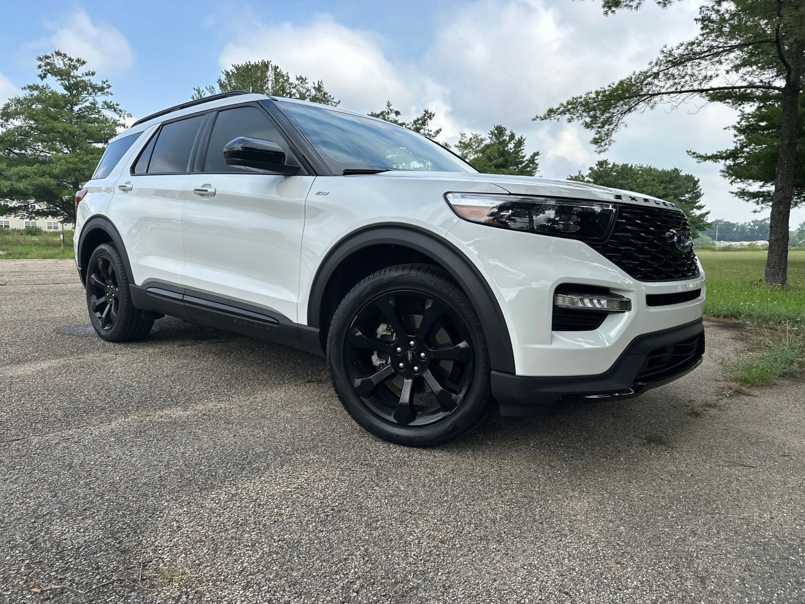 2023 Ford Explorer ST-Line