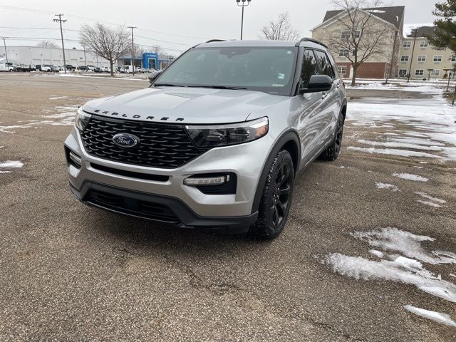 2024 Ford Explorer ST-Line