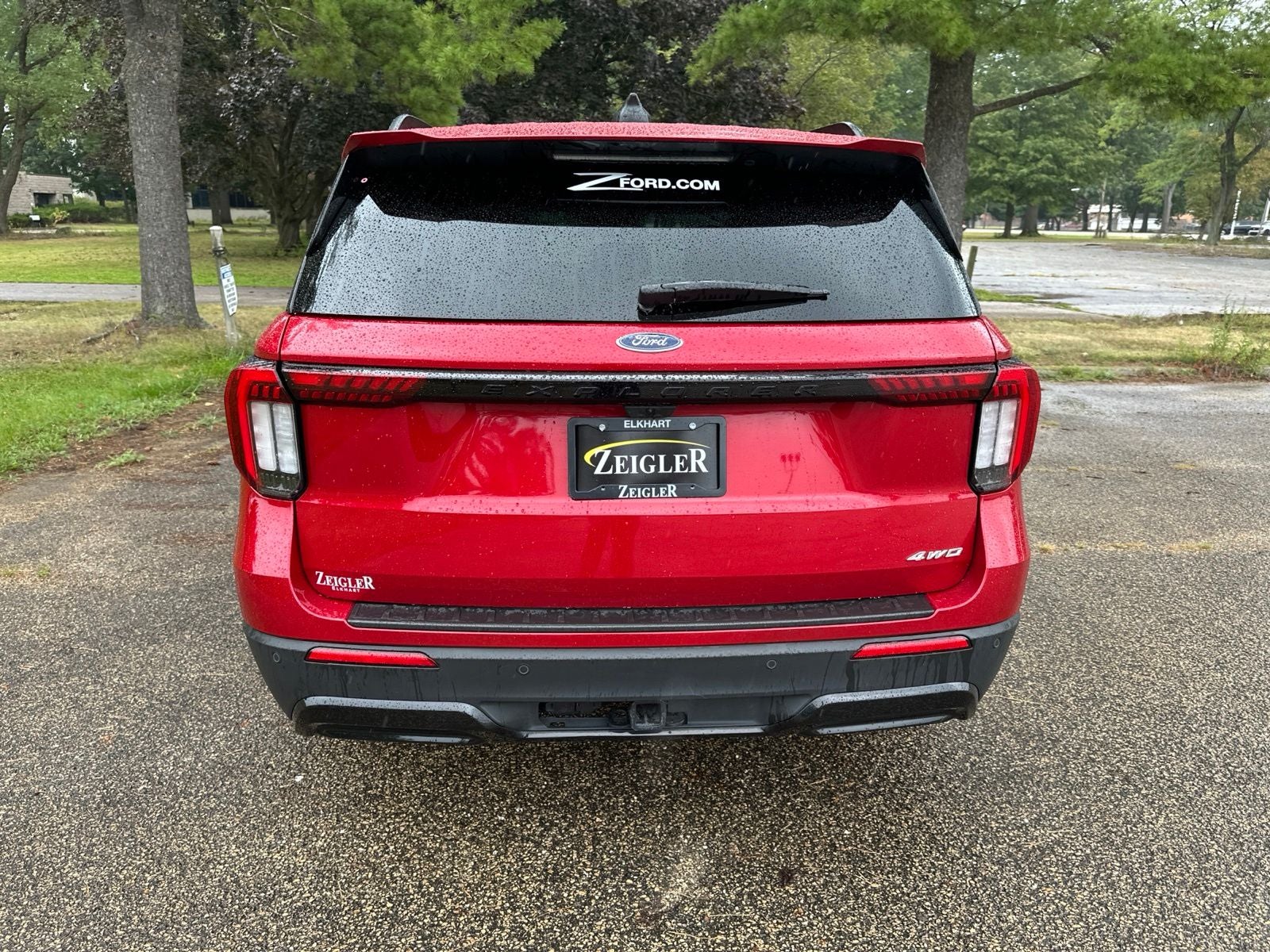 2025 Ford Explorer ST-Line