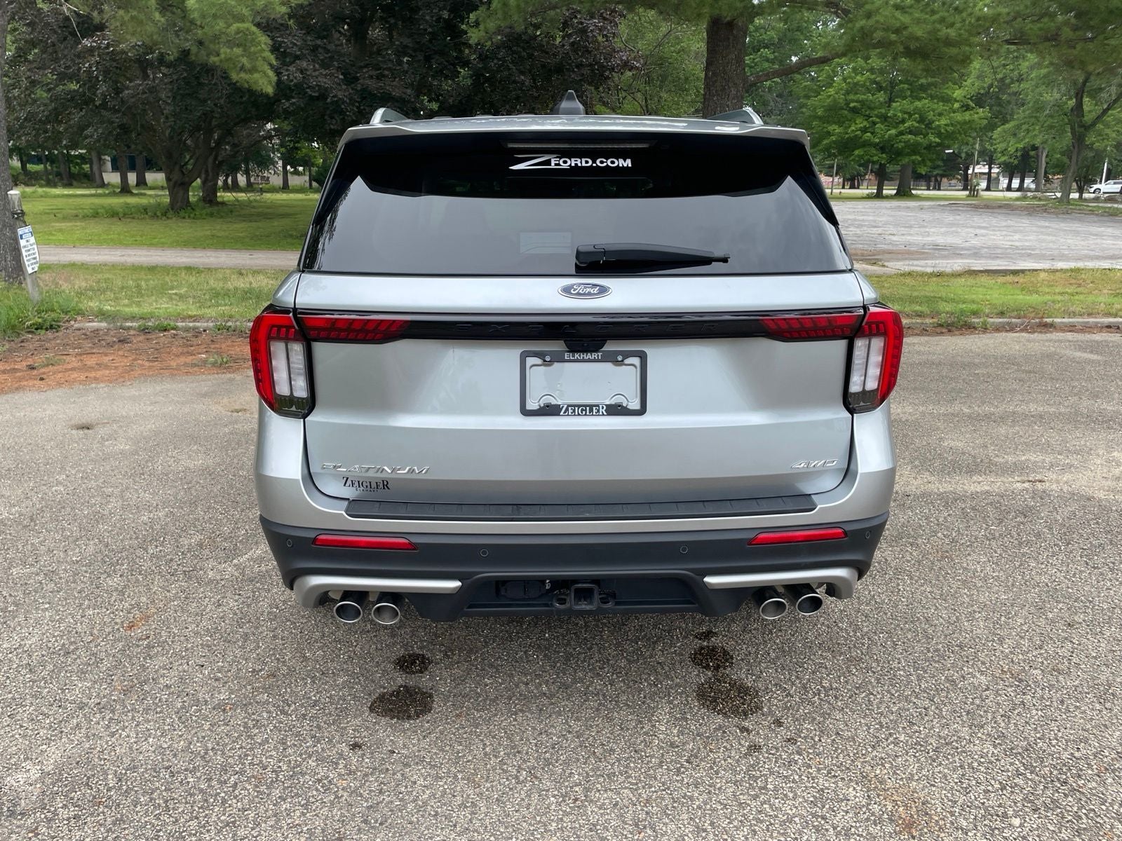 2025 Ford Explorer Platinum