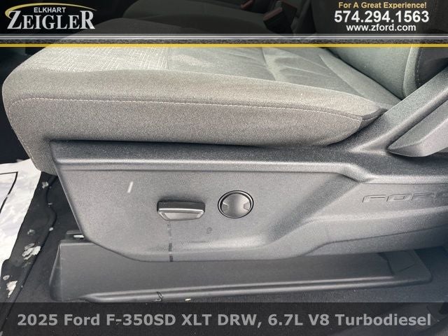 2025 Ford F-350SD XLT DRW