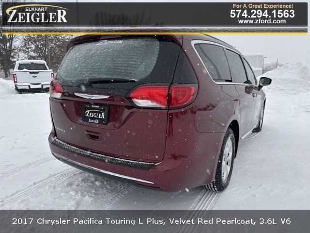 2017 Chrysler Pacifica Touring L Plus