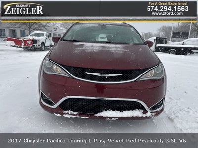 2017 Chrysler Pacifica Touring L Plus