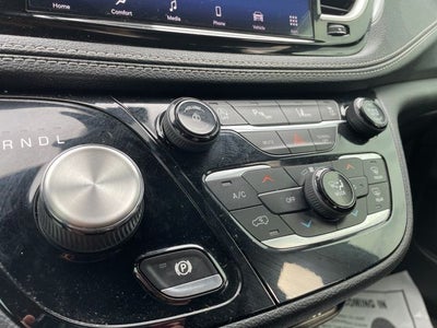 2021 Chrysler Pacifica Touring