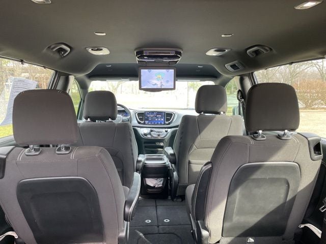 2021 Chrysler Pacifica Touring