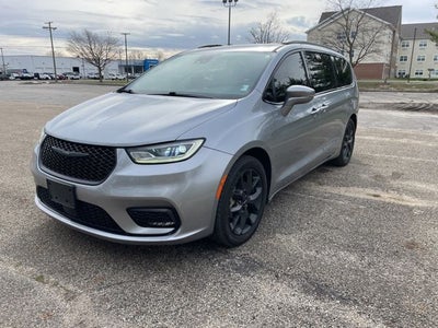 2021 Chrysler Pacifica Touring