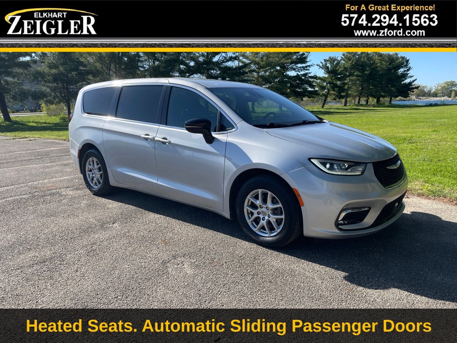2024 Chrysler Pacifica Touring