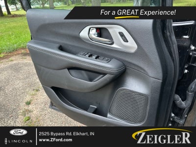 2025 Chrysler Pacifica Limited