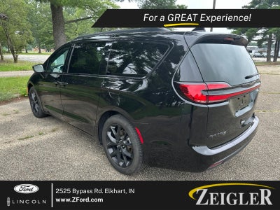 2025 Chrysler Pacifica Limited